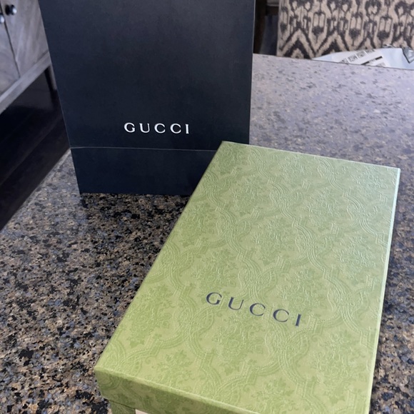 Gucci Ken Scott Floral Loafer - Picture 10 of 10